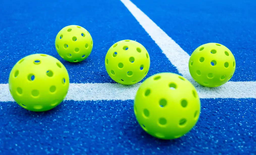 pickleball balls